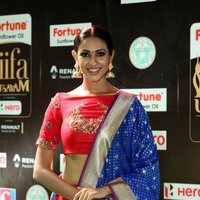 Priya Sri In Saree at IIFA Utsavam Awards 2017 Photos | Picture 1489266
