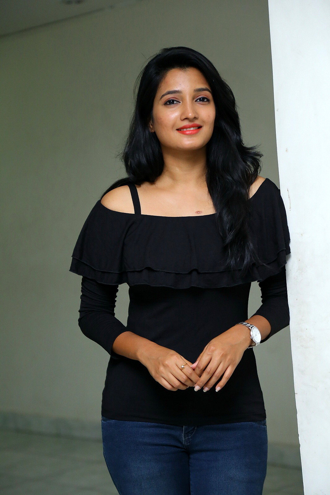 Deepthi Shetty Stills at Sriramudinta Srikrishnudanta Trailer Launch | Picture 1495968