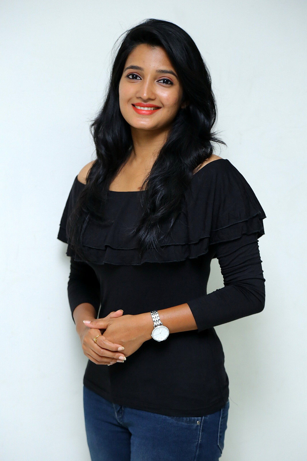 Deepthi Shetty Stills at Sriramudinta Srikrishnudanta Trailer Launch | Picture 1495973