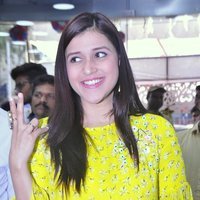Mannara Chopra during launch of Samsung S8 Smart Mobile Photos | Picture 1496181
