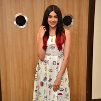 Adah Sharma Launches OPPO F3 Smart Mobile Phone Photos | Picture 1497729