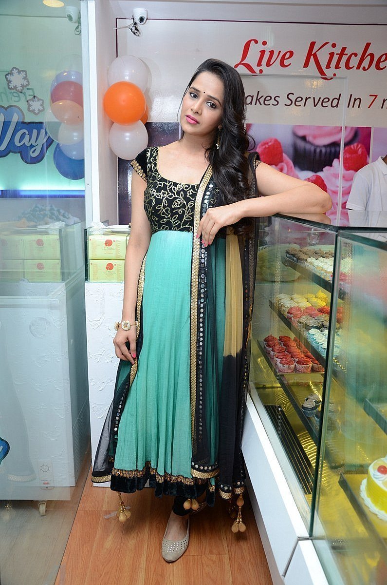 Actress Abha Singhal Latest Photos | Picture 1500735