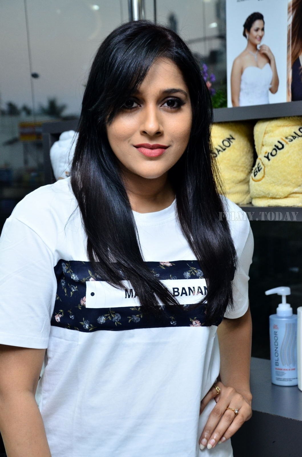 Rashmi Gautam Launches BE YOU Luxury Salon and Dental Studio Photos | Picture 1545122