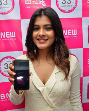 Actress Hebah Patel Launch B New Mobile Store Photos | Picture 1545453