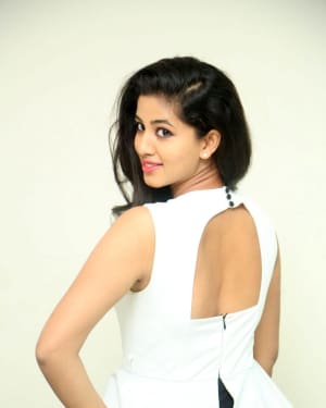 Pavani Hot Photoshoot during Lovers Club Movie Interview | Picture 1545911