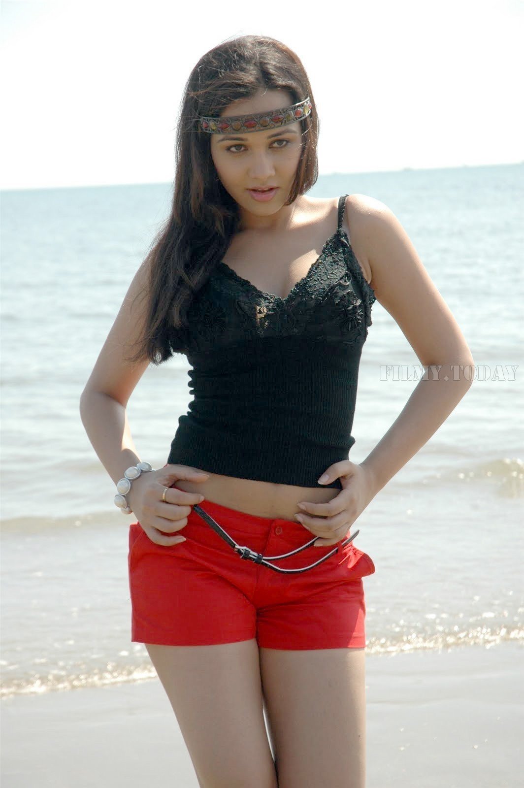 Nisha Kothari Hot Stills In O Ravana Lanka Movie | Picture 1546210
