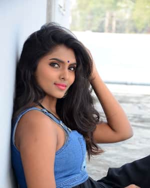 Aslesha Varma Hot at Torchlight Movie Opening Photos | Picture 1546832