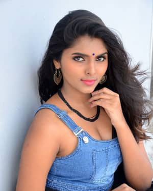 Aslesha Varma Hot at Torchlight Movie Opening Photos | Picture 1546828