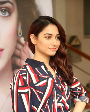 Actress Tamanna Bhatia at Queen Movie Launch Photos | Picture 1532325