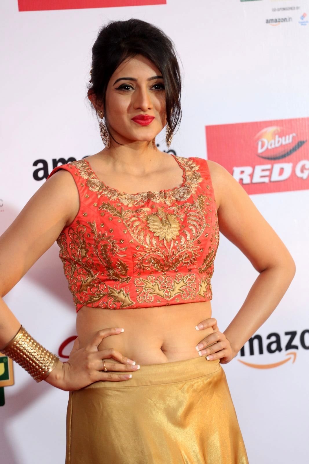Actress Harshika Poonacha Hot at Mirchi Awards 2017 Photos | Picture 1525371