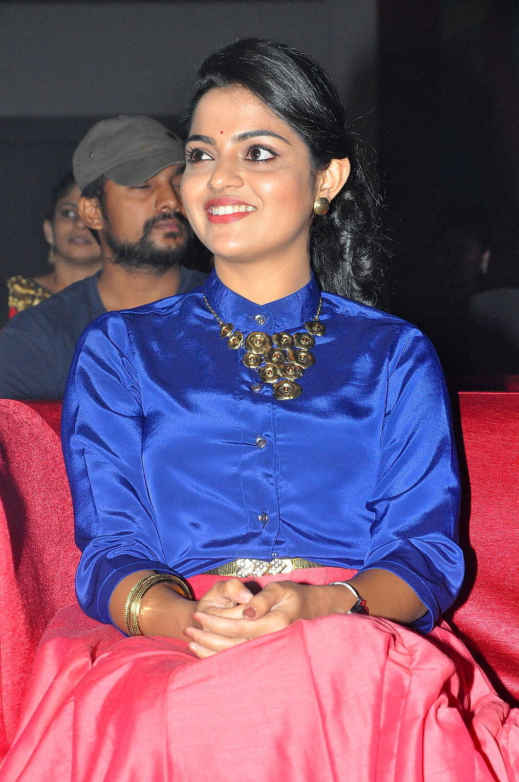 Actress Nikhila Vimal at Meda Meeda Abbayi Movie Pre Release Function Photos | Picture 1525529