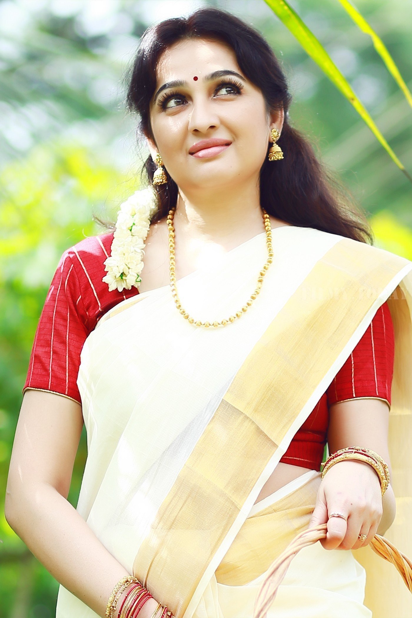 Actress Aavaana Onam Photoshoot | Picture 1525731