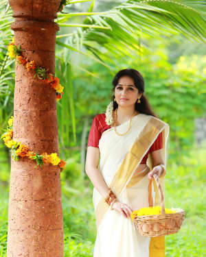 Actress Aavaana Onam Photoshoot | Picture 1525723