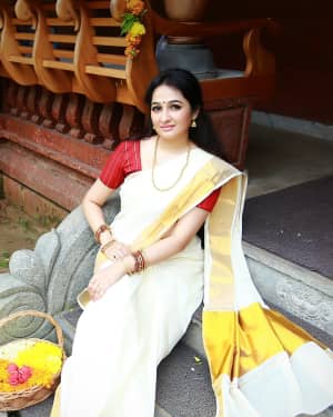 Actress Aavaana Onam Photoshoot | Picture 1525726