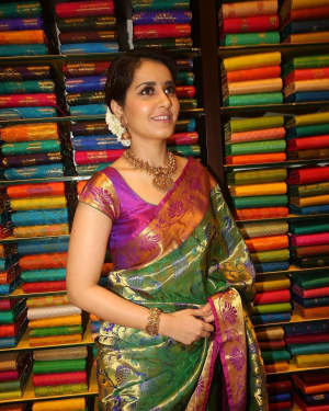 Raashi Khanna - Celebs at South India Shopping Mall Opening Photos | Picture 1526514