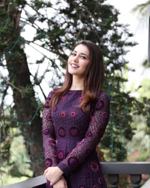Actress Raashi Khanna Photoshoot during Big C Mobile Store Launch | Picture 1527289