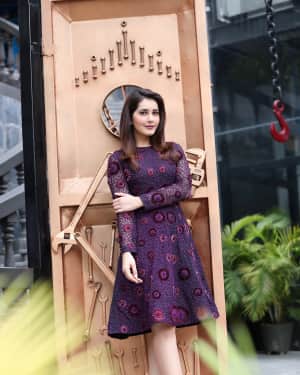 Actress Raashi Khanna Photoshoot during Big C Mobile Store Launch | Picture 1527286