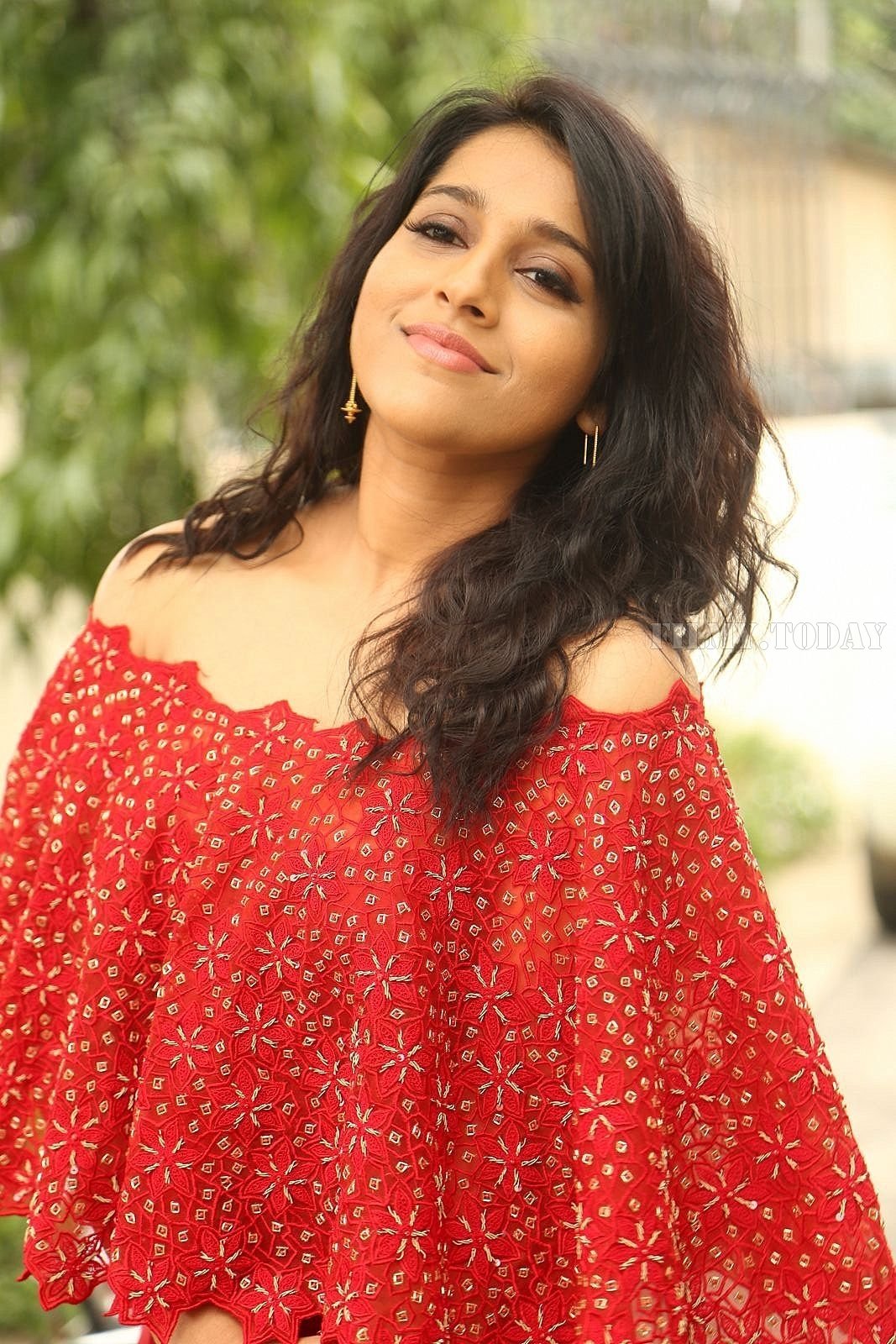 Actress Rashmi Gautham at Next Nuvve Trailer Launch Photos | Picture 1528643