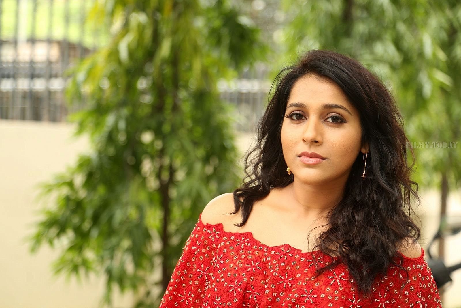 Actress Rashmi Gautham at Next Nuvve Trailer Launch Photos | Picture 1528649