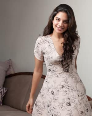 Actress Tanya Hope Latest Hot Photos | Picture 1528869