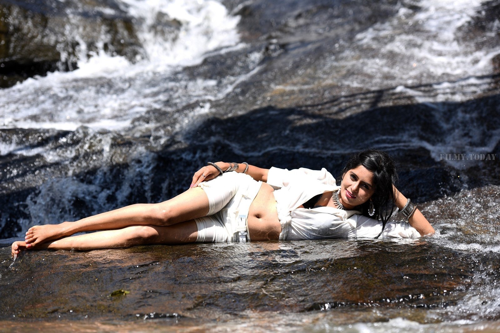 Madhumitha Krishna - Naa Roote Separatu Movie Hot Stills | Picture 1529375
