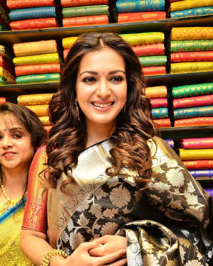 Catherine Tresa - KLM Shopping Mall Launch Photos | Picture 1529894