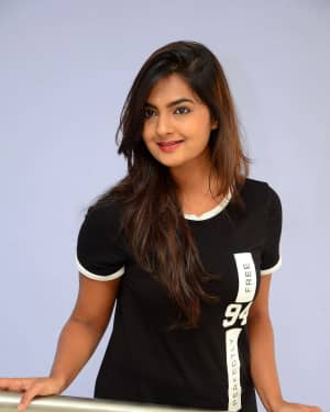 Actress Neha Deshpande at Vaadena Movie First Look and Teaser Launch Photos | Picture 1530612