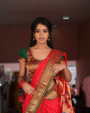 Actress Bhavya Sri Stills at Silk India Expo at Shilpakala Vedika | Picture 1575032