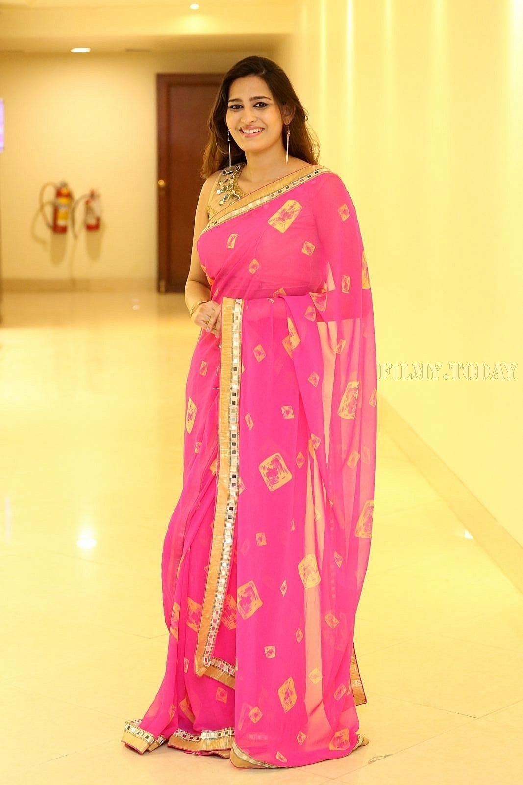 Actress Shweta Jadhav Stills at Trendz Exhibition Hyderabad | Picture 1575180