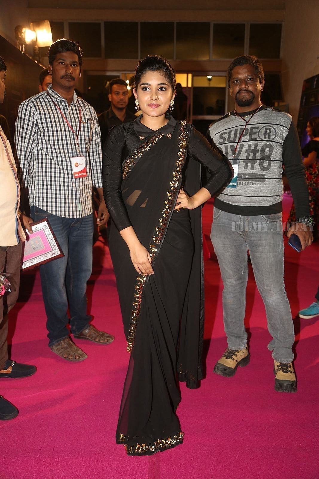 Nivetha Thomas - Zee Telugu Apsara Awards 2018 Red Carpet Stills | Picture 1576627