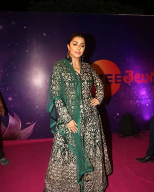 Bhumika Chawla - Zee Telugu Apsara Awards 2018 Red Carpet Stills | Picture 1576439