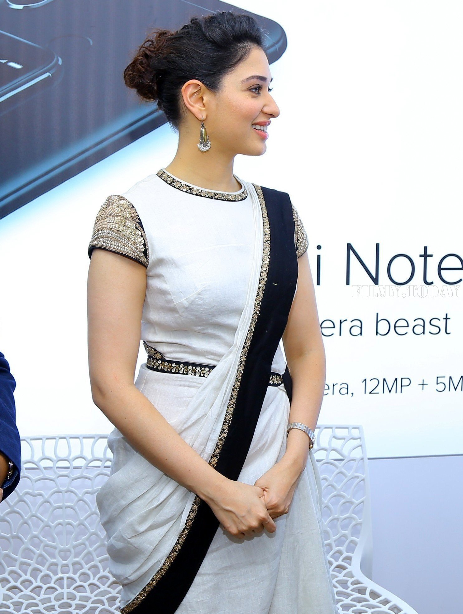 Photos: Tamanna Bhatia launches Happi Mobiles store | Picture 1577267