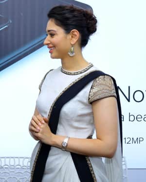 Photos: Tamanna Bhatia launches Happi Mobiles store | Picture 1577265