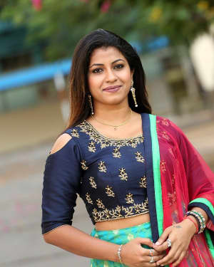 Actress Geethanjali Stills at Weavers India Expo at Satya Sai Nigamam | Picture 1577900