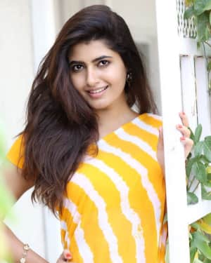 Actress Ashima Narwal Latest Pictures | Picture 1578139