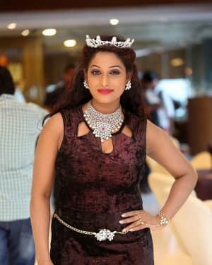 Actress Archana Chawdapur Stills at MRS INDIA I am Powerful 2018 Event | Picture 1578507