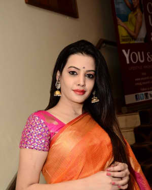 Actress Deeksha Panth Stills at Style Bazaar Exhibition Launch | Picture 1579449