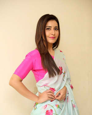 Actress Raashi Khanna in Saree Latest Photos | Picture 1592110