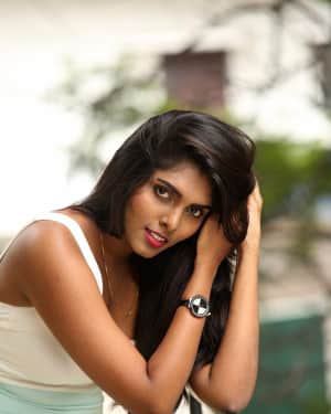 Actress Aslesha Varma Hot Photos | Picture 1592943