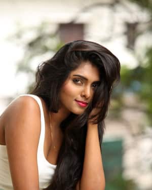 Actress Aslesha Varma Hot Photos | Picture 1592949