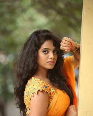 Actress Manjari Hot In Saree Photos | Picture 1592982