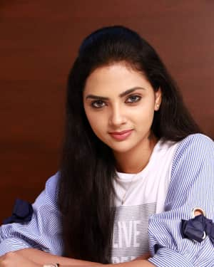 Actress Sophia Latest Photos | Picture 1594515