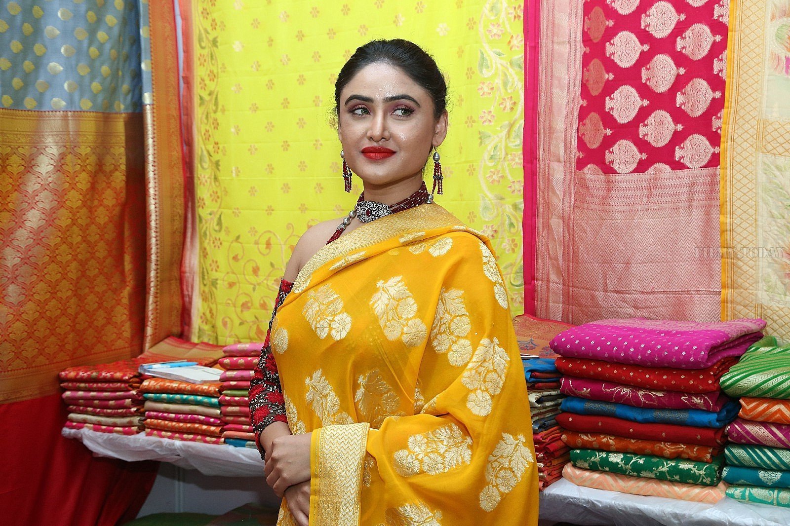 Actress Sony Charishta inaugurated The Royal Fashion Expo Photos | Picture 1617327