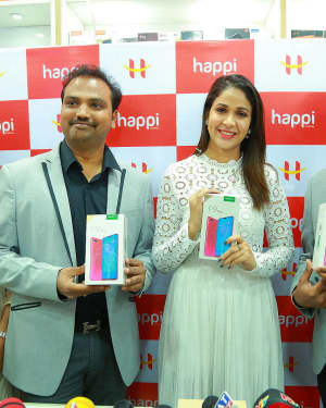 Happi Mobiles Grand Store Launch at Dilsukhnagar Photos