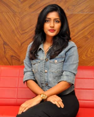 Eesha Rebba - Awe Telugu Movie Team At Radio Mirchi Photos | Picture 1565909
