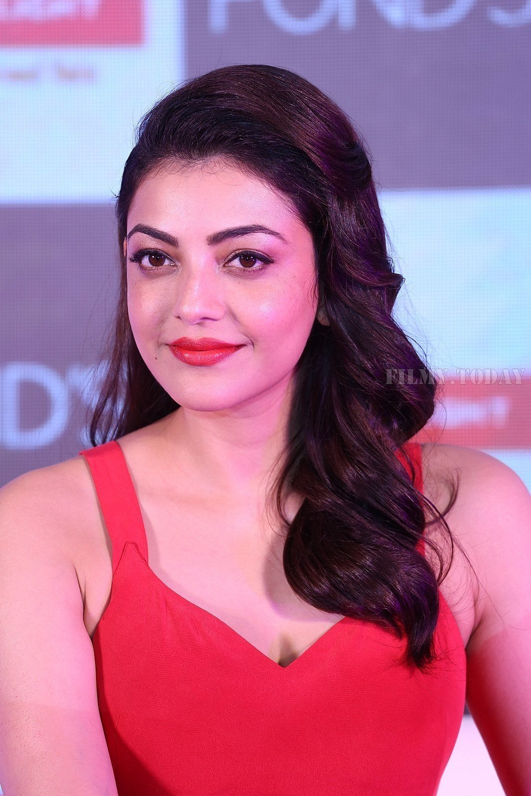 Photos: Kajal Agarwal Launches Ponds Star Light Perfumed Talc Powder | Picture 1568028