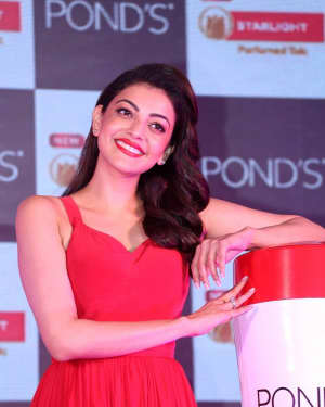 Photos: Kajal Agarwal Launches Ponds Star Light Perfumed Talc Powder | Picture 1568012