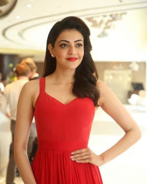 Photos: Kajal Agarwal Launches Ponds Star Light Perfumed Talc Powder | Picture 1567972