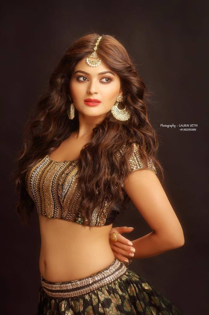 Actress Vaibhavi Shandilya Hot Photoshoot | Picture 1556995