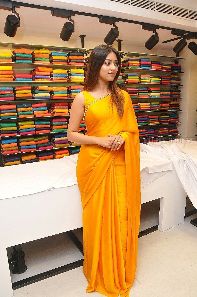 Photos: Actress Anu Emmanuel launches KLM Fashion Mall | Picture 1557398
